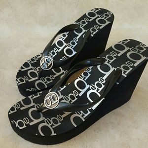 Bebe wedge flip flop